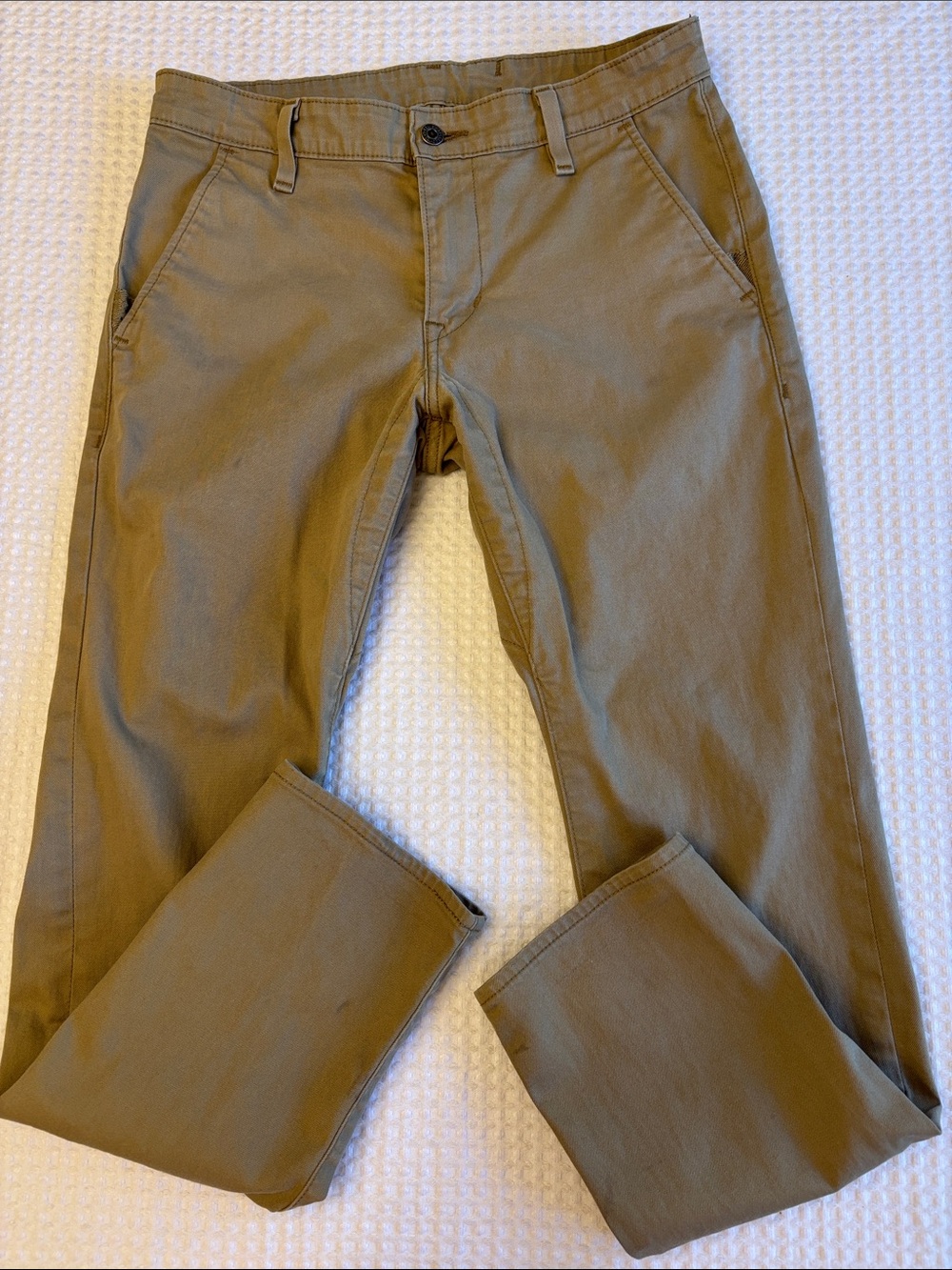 Levi's Men's Size 32X32 Slim Straight Leg Tan Chino Pants